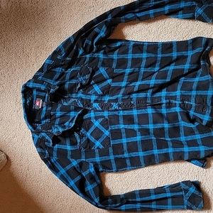Quicksilver flannel size XL